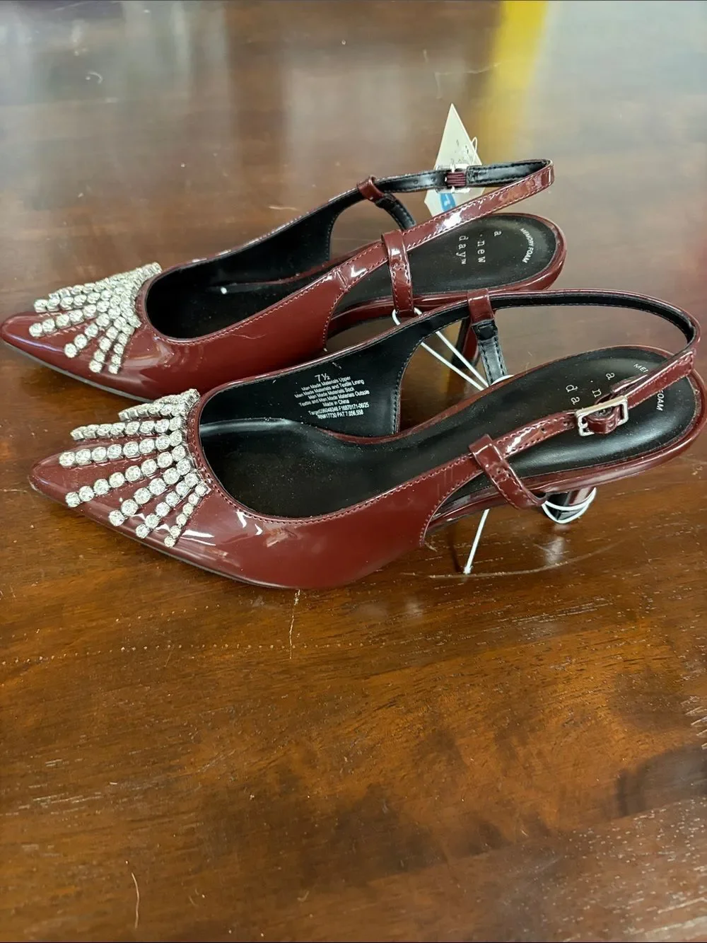 A New Day burgundy Serafina pumps size 7.5